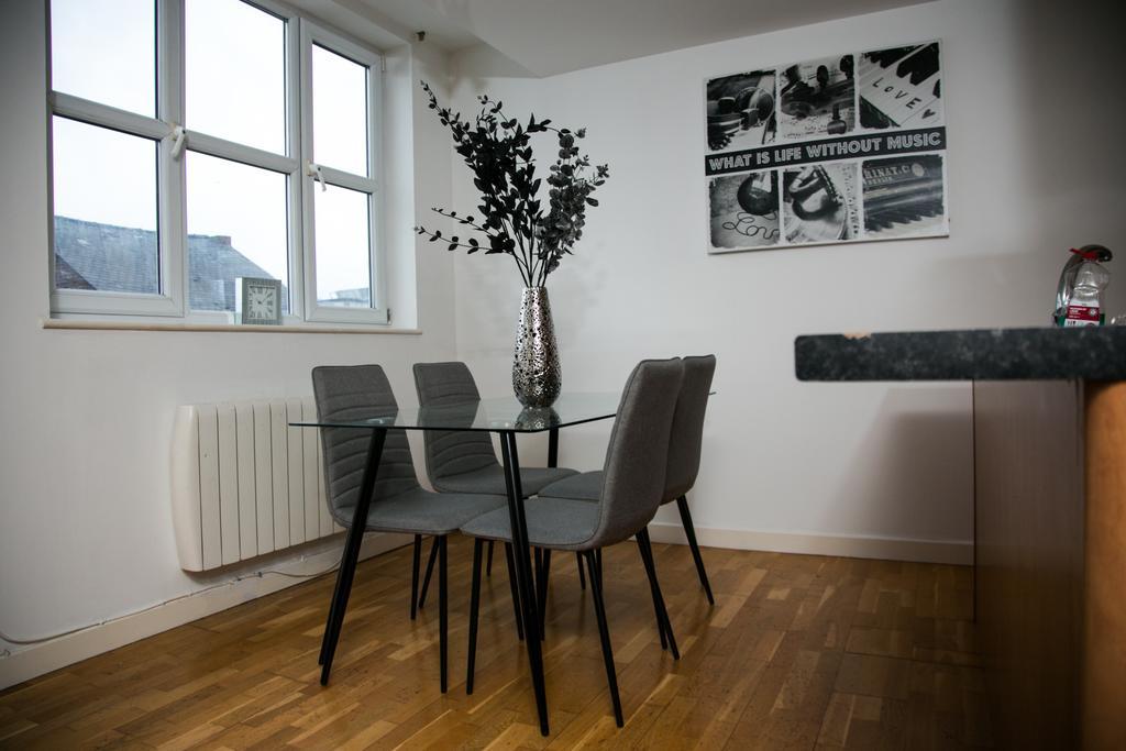Quayside Apartments ニューカッスル・アポン・タイン エクステリア 写真